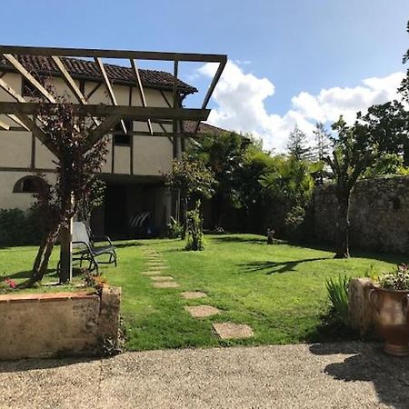 Bed and Breakfast Le Cazalet Saint-Sever  Экстерьер фото